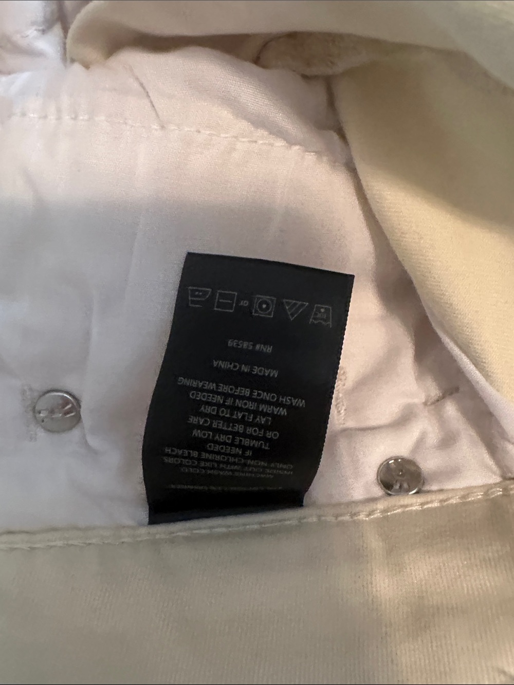 Kut from the Cloth 4 never worn mCream Straight-Leg Jeans - Lightweight Denim - Picture 4 of 5